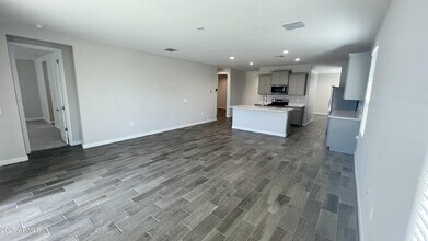 37845 W Santa Barbara Ave in Maricopa, AZ - Building Photo - Building Photo