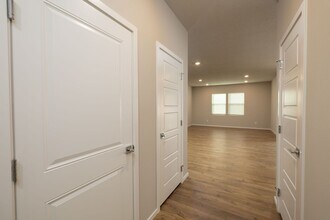 3744 S Clinton Rd in Spokane Valley, WA - Building Photo - Building Photo