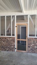 201 Ashmore St in Hinesville, GA - Building Photo - Building Photo