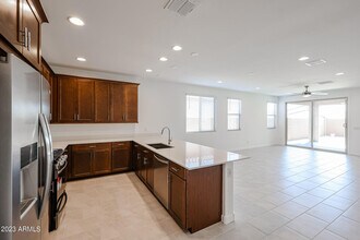 2071 W Sierra Sunset Trail in Phoenix, AZ - Building Photo - Building Photo