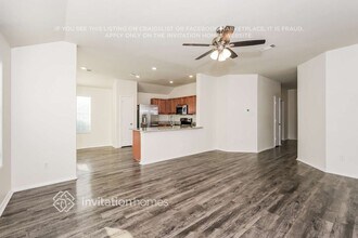 1961 Courtside Dr in Grand Prairie, TX - Building Photo - Building Photo