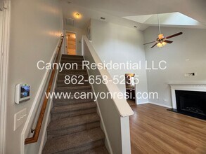 386 Broad Dr in Raeford, NC - Building Photo - Building Photo