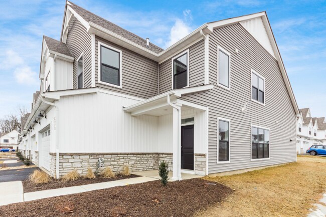 6073 Miranda Ln in Westerville, OH - Building Photo - Building Photo