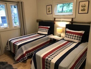 88 Little Neck Rd in Ipswich, MA - Building Photo - Building Photo