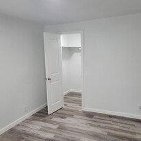 4525 Weaver Rd in Houston, TX - Building Photo