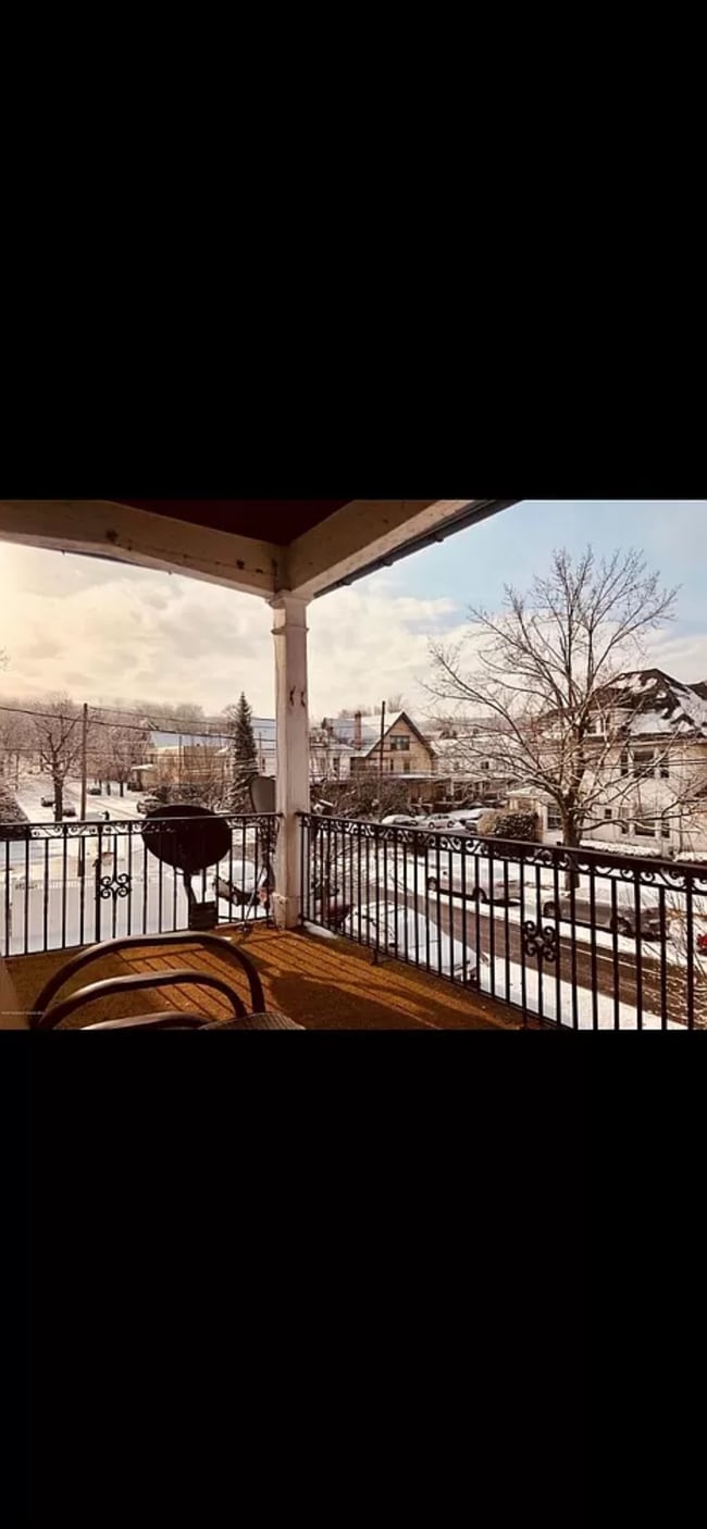 1725 Vine St, Unit 1725 Vine St. in Scranton, PA - Building Photo - Building Photo