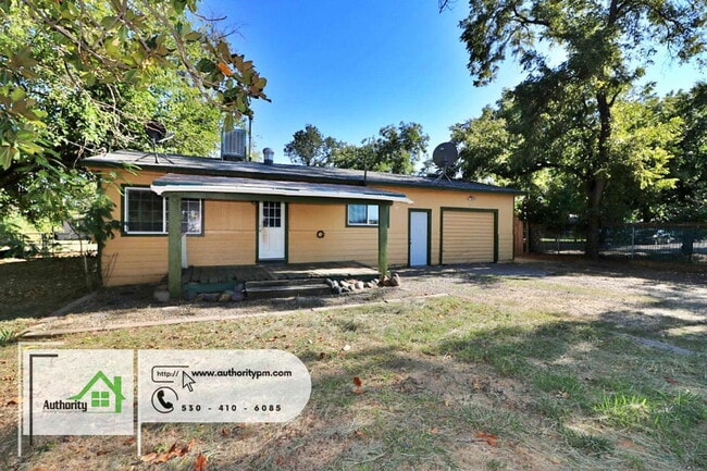 4207 Balls Ferry Rd in Cottonwood, CA - Building Photo - Building Photo