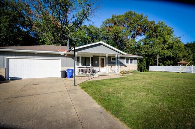 858 Haynes Dr in Decatur, IL - Building Photo - Building Photo