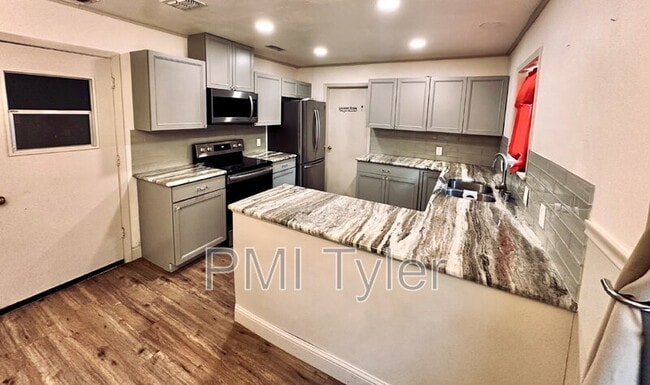 3204 Old Jacksonville Hwy in Tyler, TX - Building Photo - Building Photo