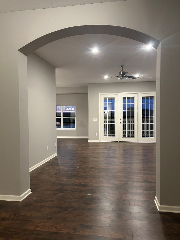 property at 6841 Kinsale Ln