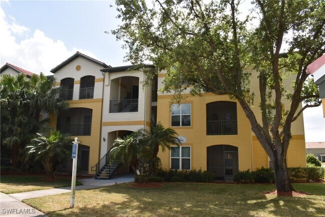 property at 11540 Villa Grand