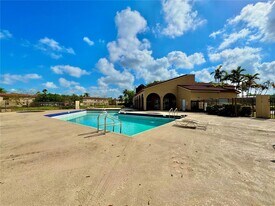 8734 SW 3rd St, Unit 204 in Pembroke Pines, FL - Building Photo