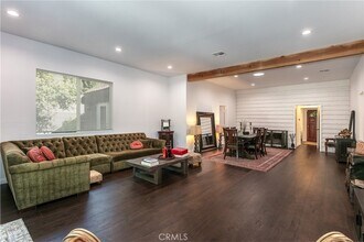 5825 Fulton Ave in Los Angeles, CA - Building Photo - Building Photo