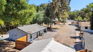 2291 Guerneville Rd in Santa Rosa, CA - Building Photo - Building Photo