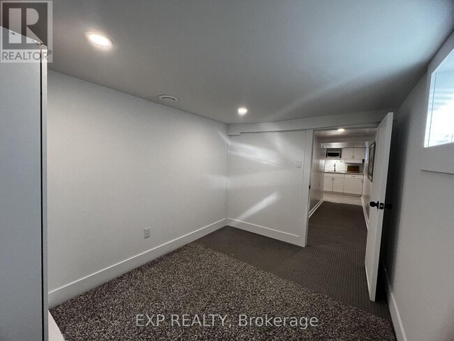 4424 6th Ave in Niagara Falls, ON - Building Photo - Building Photo