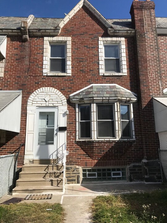 1413 Greeby St in Philadelphia, PA - Building Photo