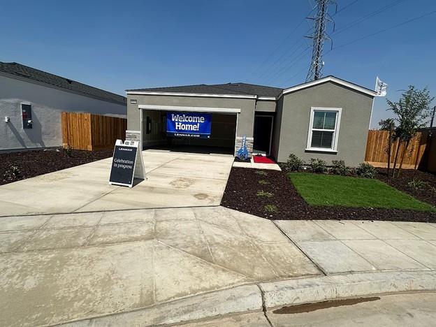 6014 W Ramona Wy in Fresno, CA - Building Photo