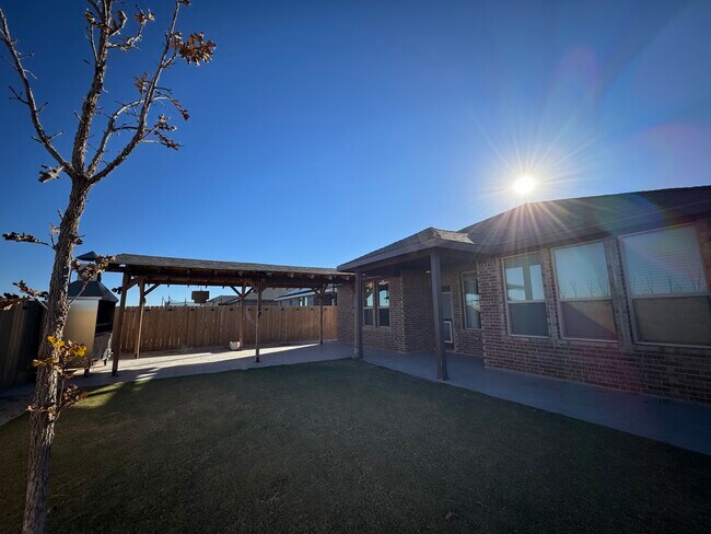 7018 Thomas Paine Rd in Midland, TX - Building Photo - Building Photo