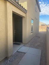 6682 E Via Olmeda, Unit Private Suite in Tucson, AZ - Building Photo - Building Photo