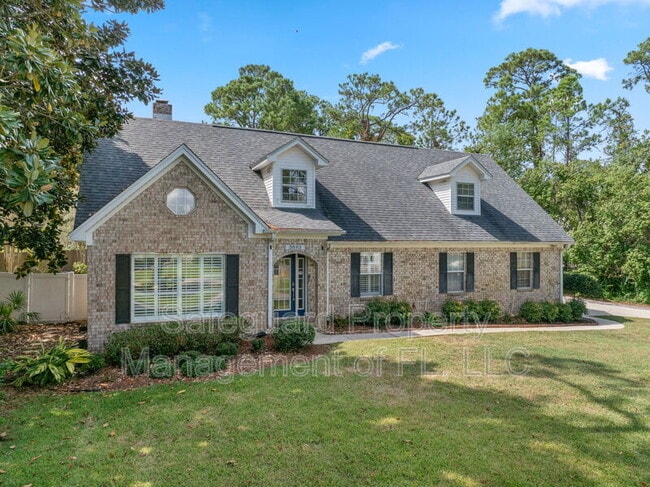 3893 Paradise Bay Dr