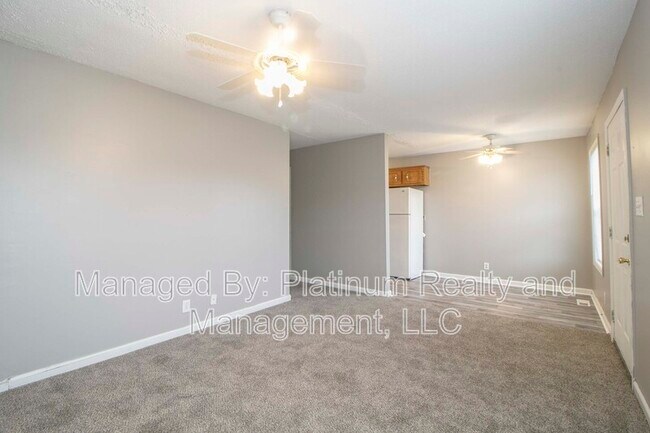 1608 Hannibal Dr in Oak Grove, KY - Building Photo - Building Photo