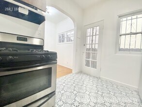 641 N Spaulding Ave in Los Angeles, CA - Building Photo - Building Photo