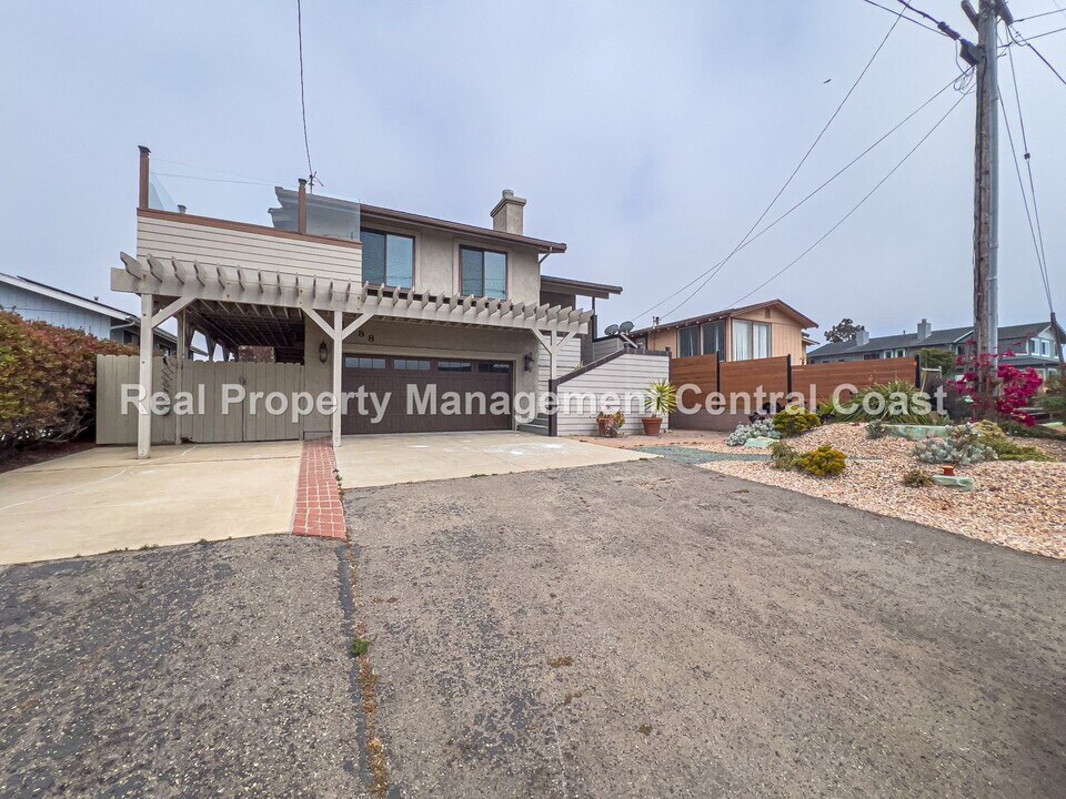 1288 14th St in Los Osos, CA - Building Photo