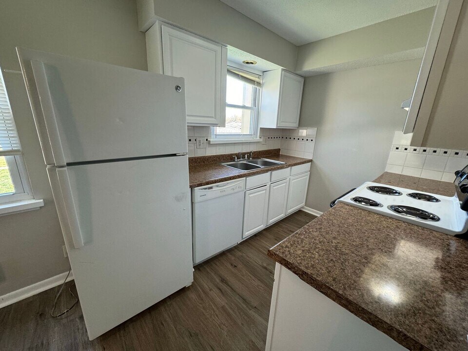 9203 E 53rd Terrace Rentals in Raytown, MO