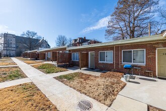 The Becton in St. Louis, MO - Building Photo - Building Photo