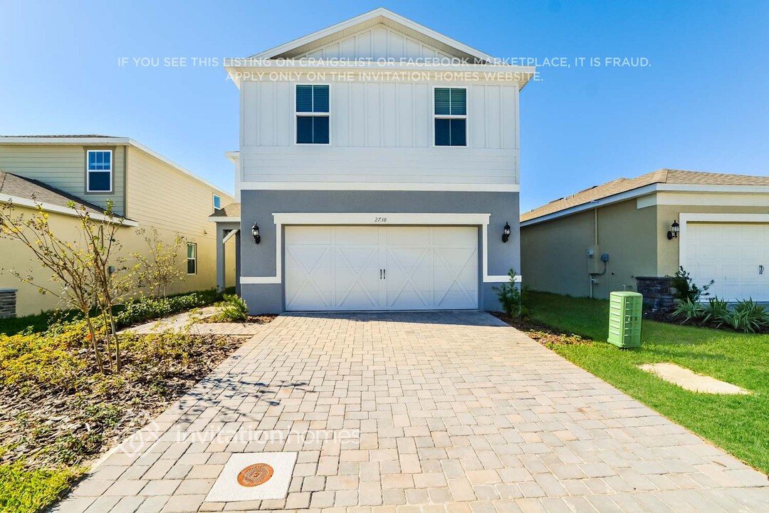 2738 Serenity Gdn Dr in Kissimmee, FL - Building Photo