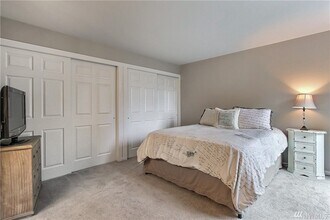 310 39th Ave Ct NW in Gig Harbor, WA - Building Photo - Building Photo