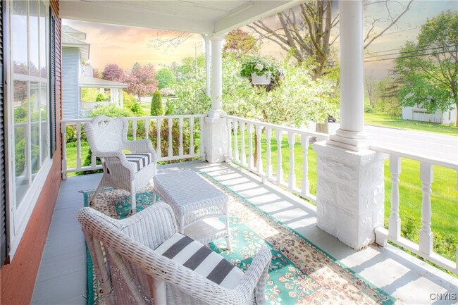 57 E Lake St in Skaneateles, NY - Building Photo - Building Photo