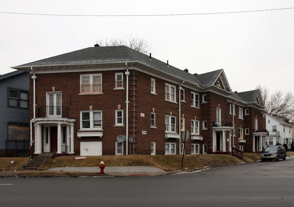 3328 Cherry St in Toledo, OH - Building Photo