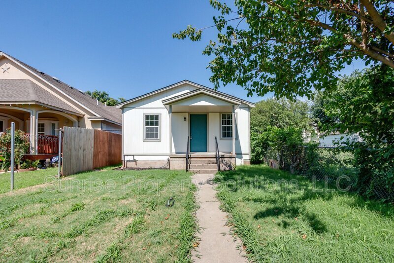 609 N Bickford Ave in El Reno, OK - Foto de edificio