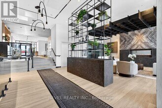 8020 Derry Rd in Milton, ON - Building Photo - Building Photo