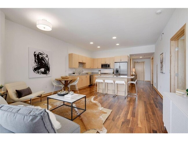 1240 S 2nd St in Minneapolis, MN - Building Photo - Building Photo