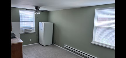 2713 S Alder St, Unit 2nd Floor in Philadelphia, PA - Building Photo - Building Photo