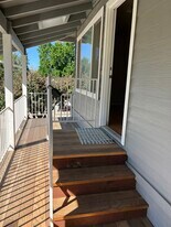 10099 Elk Grove Florin Rd in Elk Grove, CA - Building Photo