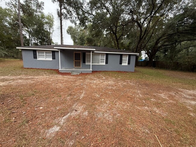 100 Gurr Dr in Albany, GA - Building Photo - Building Photo