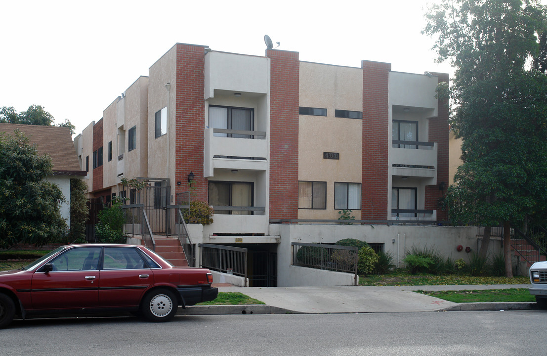 400 Porter St in Glendale, CA - Building Photo