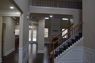 480 Meadow Hill Dr in Alpharetta, GA - Foto de edificio - Building Photo