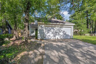 1106 E Red Cedar Cir in Spring, TX - Building Photo - Building Photo