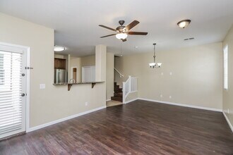 1635 S Wildrose in Mesa, AZ - Foto de edificio - Building Photo