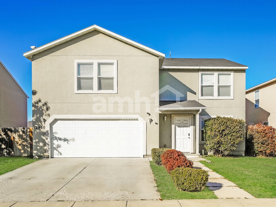 12930 Hayes St in Caldwell, ID - Building Photo