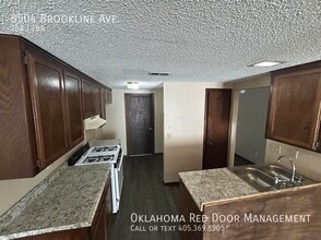 8504 Brookline Ave in Oklahoma City, OK - Building Photo - Building Photo