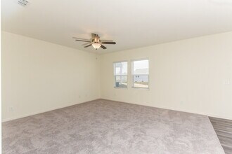 332 Knightsbridge Ln in Winder, GA - Foto de edificio - Building Photo