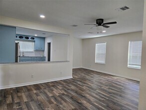 2931 Lidstone St in Houston, TX - Building Photo - Building Photo