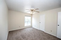 18511 Egret Bay Blvd photo'