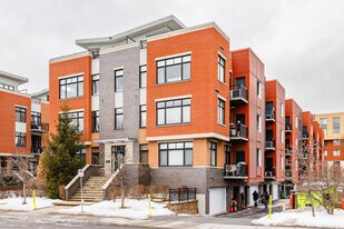 2228 Victoria St in Montréal, QC - Building Photo