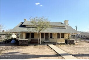 1403 E Fillmore St in Phoenix, AZ - Building Photo
